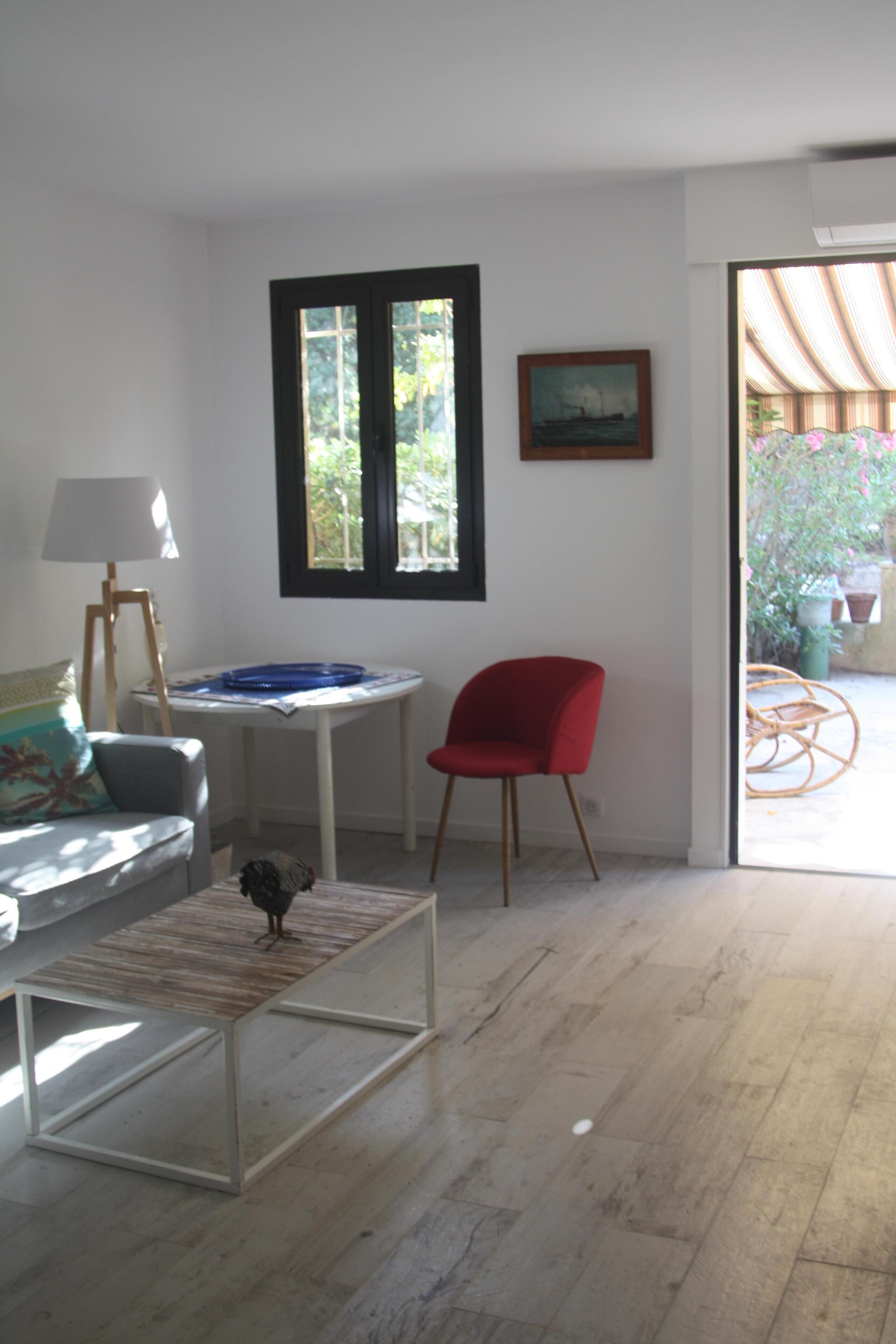 Charming apartment 5 minutes from the beach