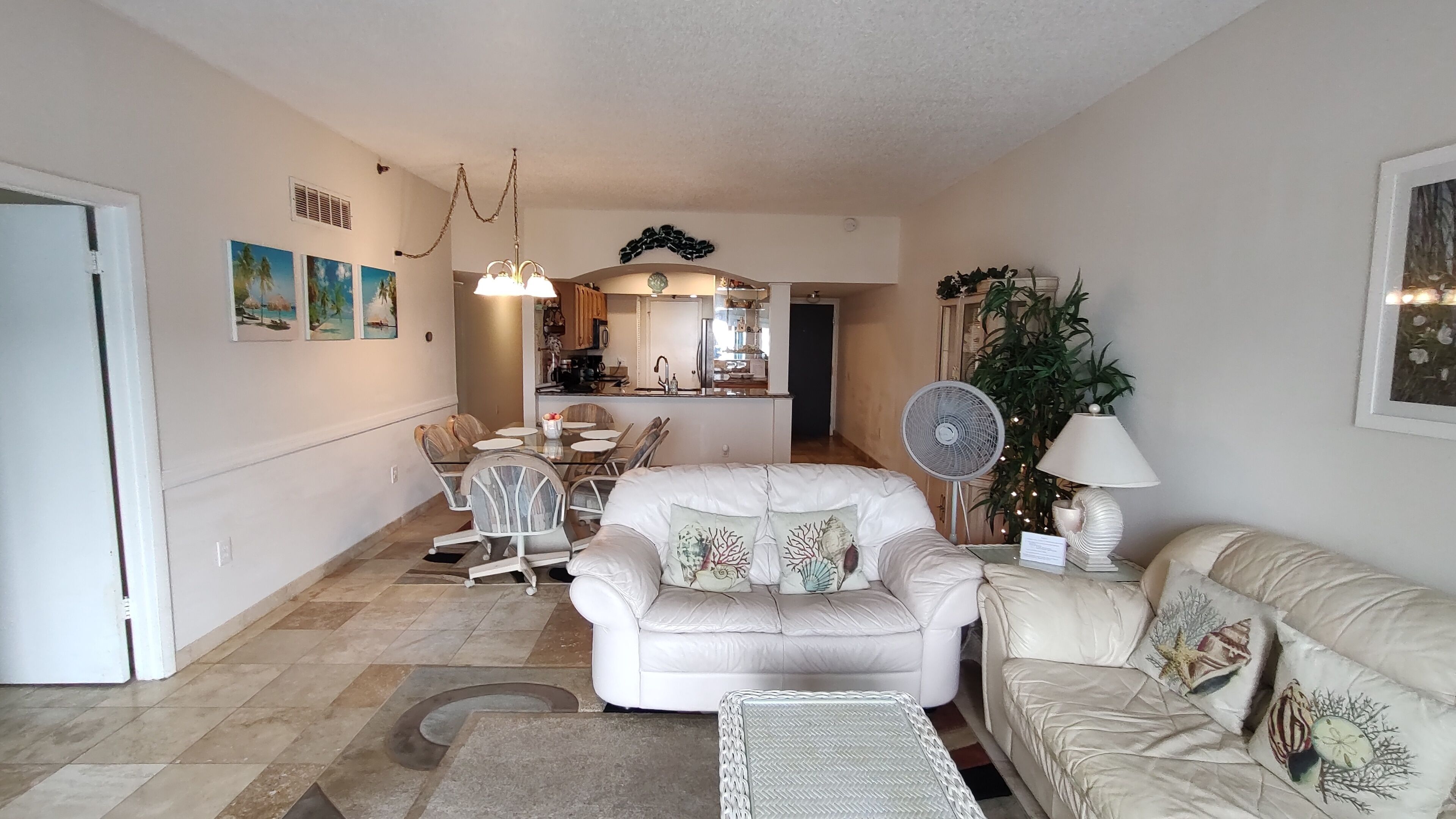 CALL!! Rare 3 Bedroom Facing the Gulf