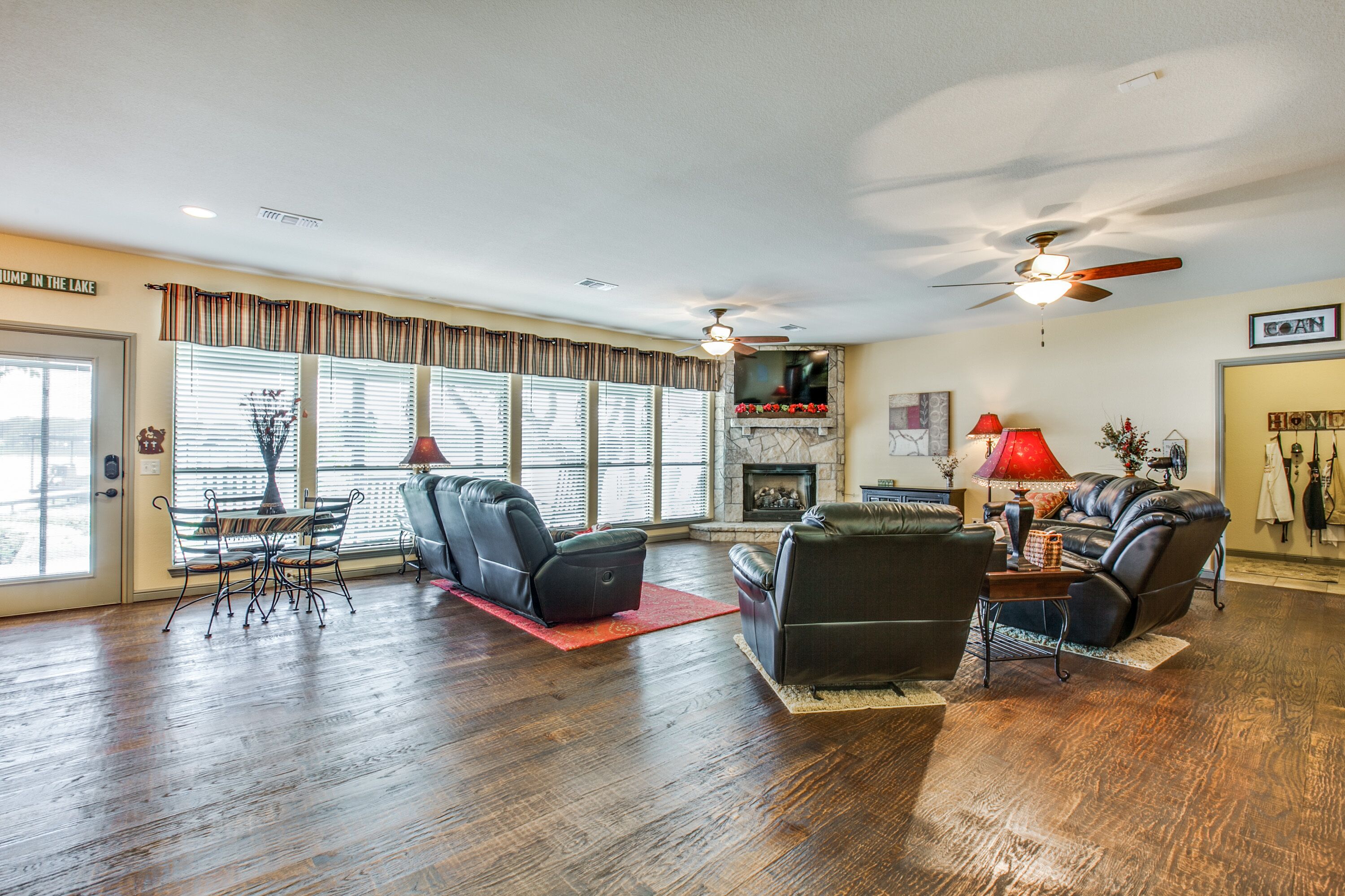 Fabulous "House of Sunsets" on Main Body Water at Beautiful Lake Granbury