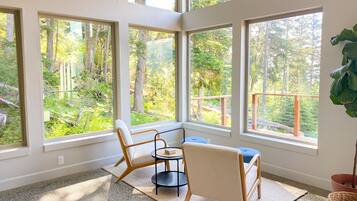 Vue depuis lâhĂ©bergement