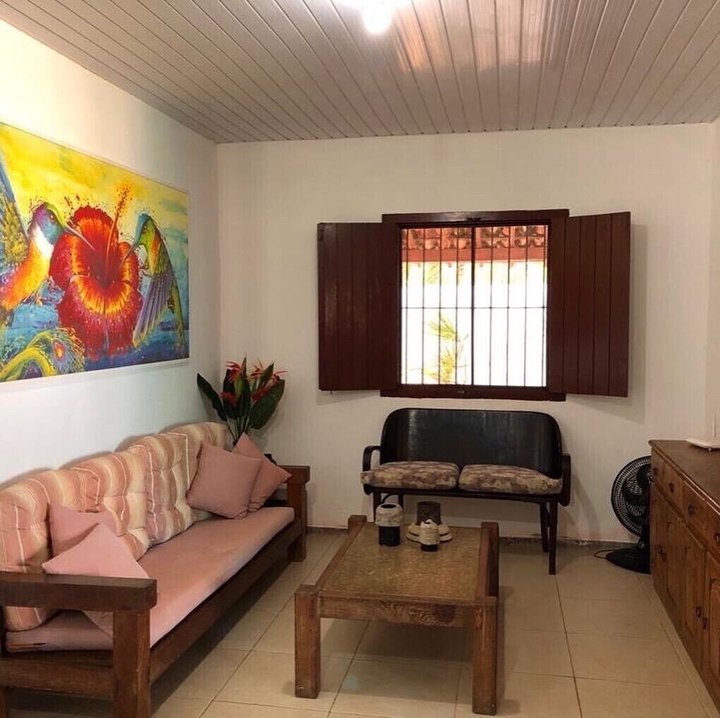 House with 5 bedrooms (3 suites) 'Foot in the Sand' in Serrambi