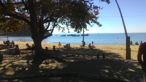 Beach nearby - Casa Grande Litoral Norte - Caraguatatuba - Swimming pool with guardrail -closed  (Morro do Algodão)