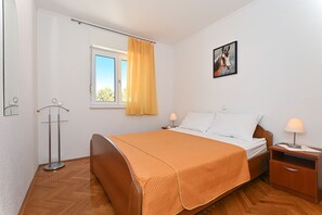 4 quartos, Wi-Fi, roupa de cama