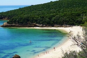 Beach - Cantua Villa, AC, Wifi, Swimming pool (Azeitão)