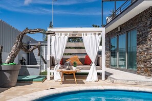 Terrace/patio - Cantua Villa, AC, Wifi, Swimming pool (Azeitão)