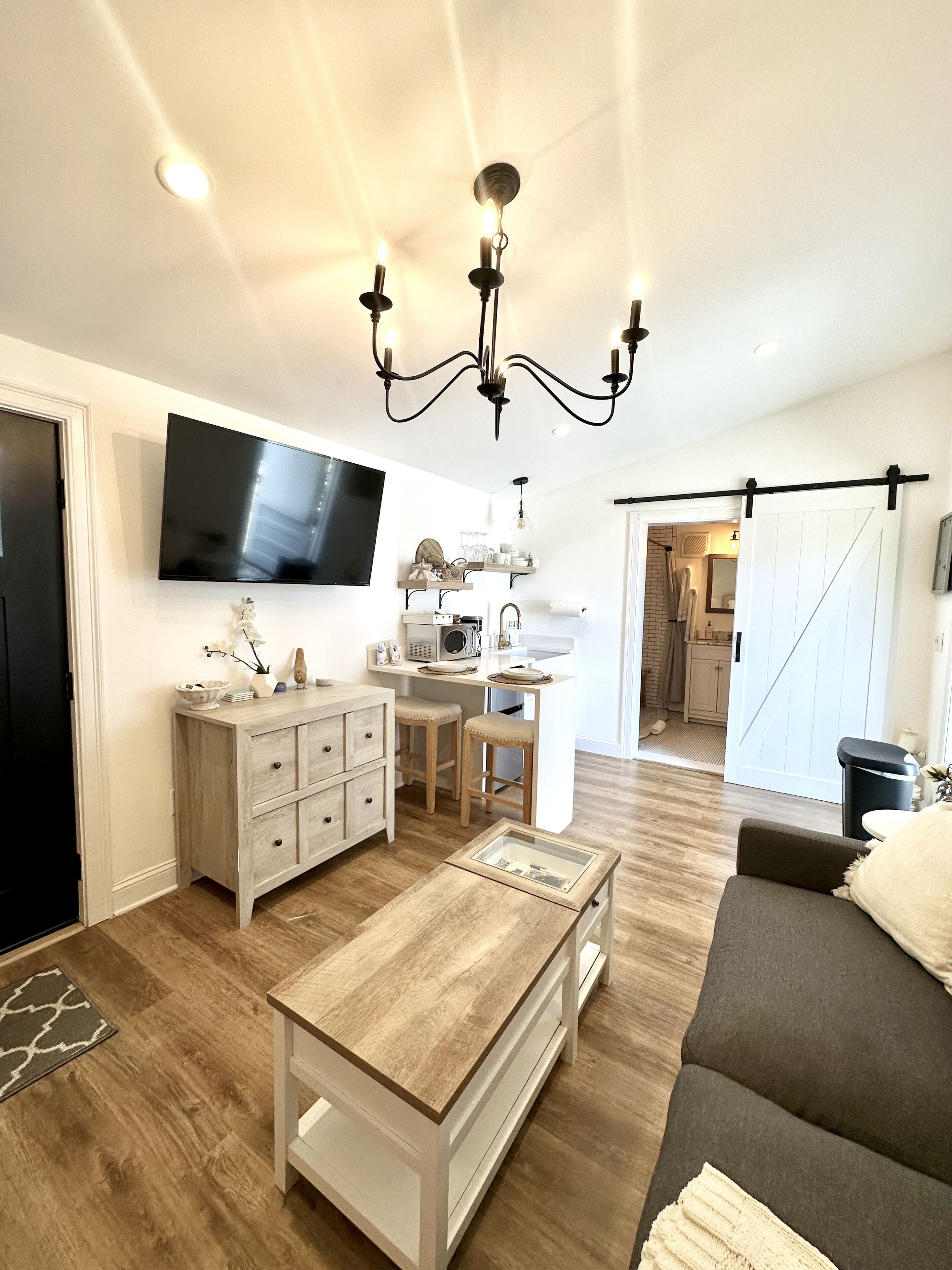 Pura Vida Suite Scituate