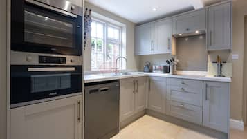 Microwave, dishwasher, highchair