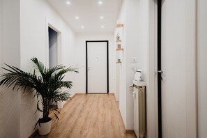 Interior - La Boutique del Vento - Exclusive apartment 5 minutes from Piazza dell'Unità (Trieste)