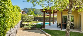 Villa Lune for 10 people with private pool
