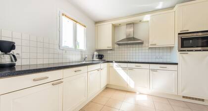 Villa Lune pour 8 personnes avec piscine privée