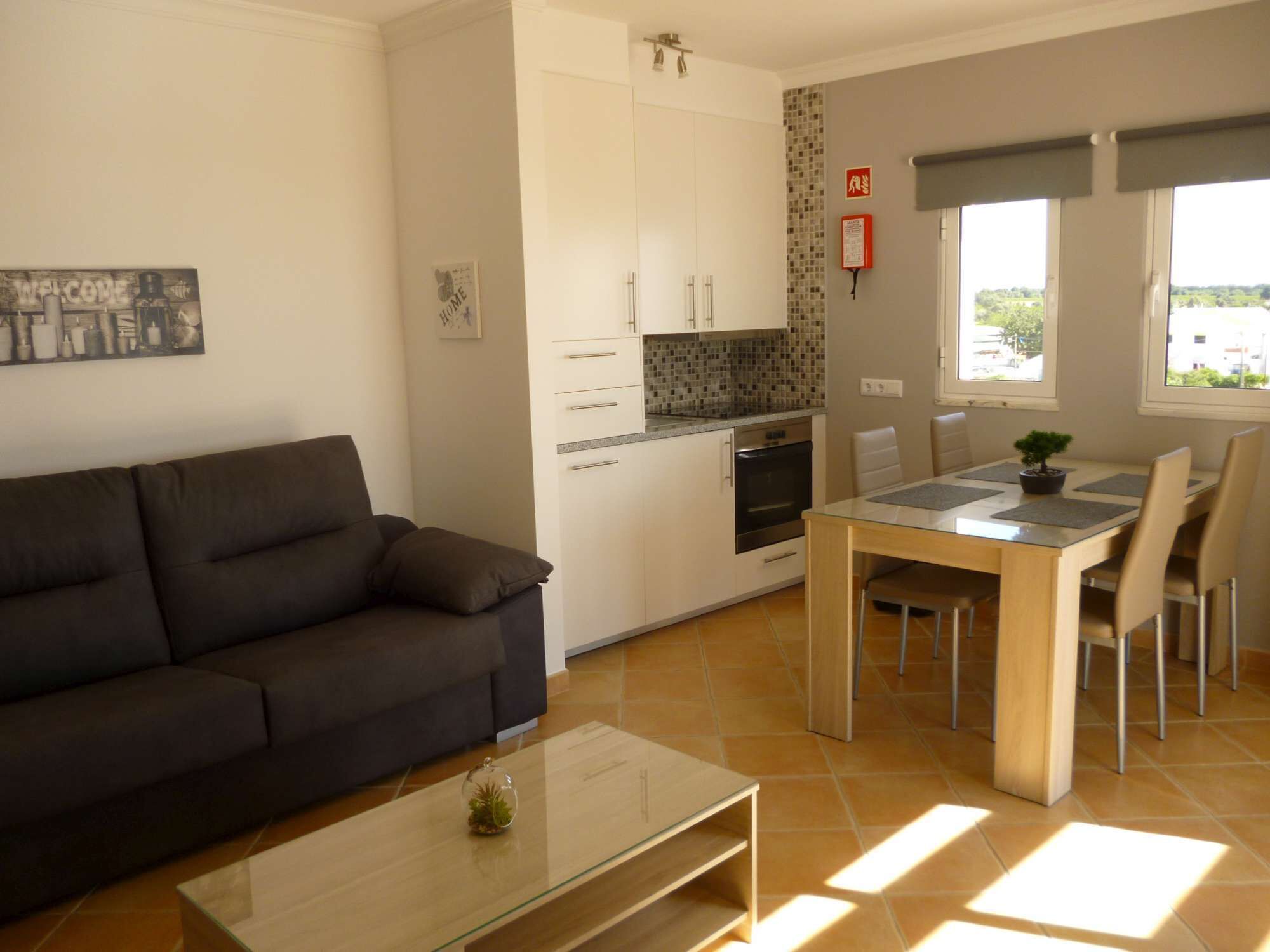 Apartment on top floor with view to the sea and swimmingpool, Algarve