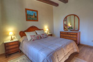 6 Schlafzimmer, Bügeleisen/Bügelbrett, kostenloses WLAN, Bettwäsche