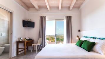 4 slaapkamers, een strijkplank/strijkijzer, reisbedje, wifi