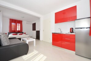 3 Schlafzimmer, Bügeleisen/Bügelbrett, Reisekinderbett, kostenloses WLAN