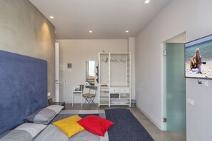 3 室のベッドルーム、WiFi