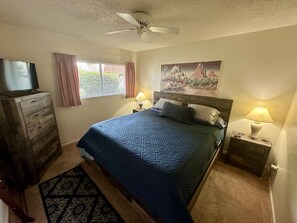 1 bedroom, free WiFi, bed sheets - Relaxing golf retreat ~ Mountain View Getaway (Mesa)