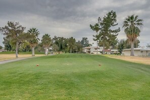 Property grounds - Relaxing golf retreat ~ Mountain View Getaway (Mesa)