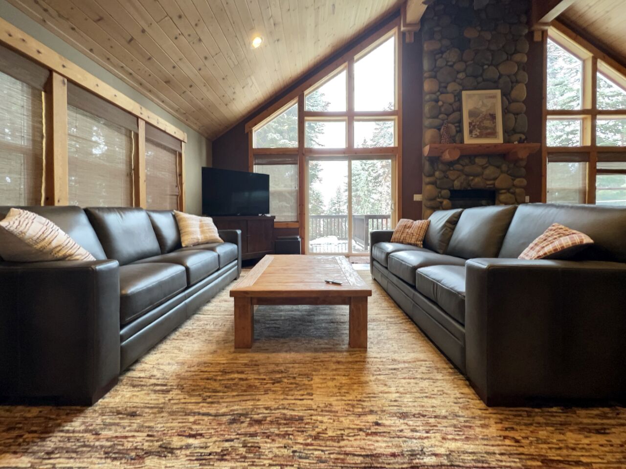 Muhlebach Family Retreat - A Luxury Mountain Getaway