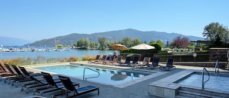 Una piscina riscaldata