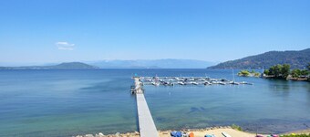 Private Community Living - Seasons at Sandpoint
