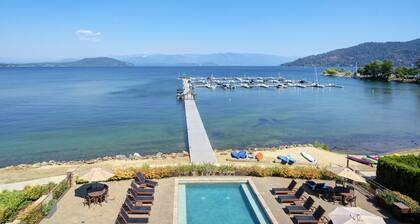 Private Community Living - Seasons at Sandpoint