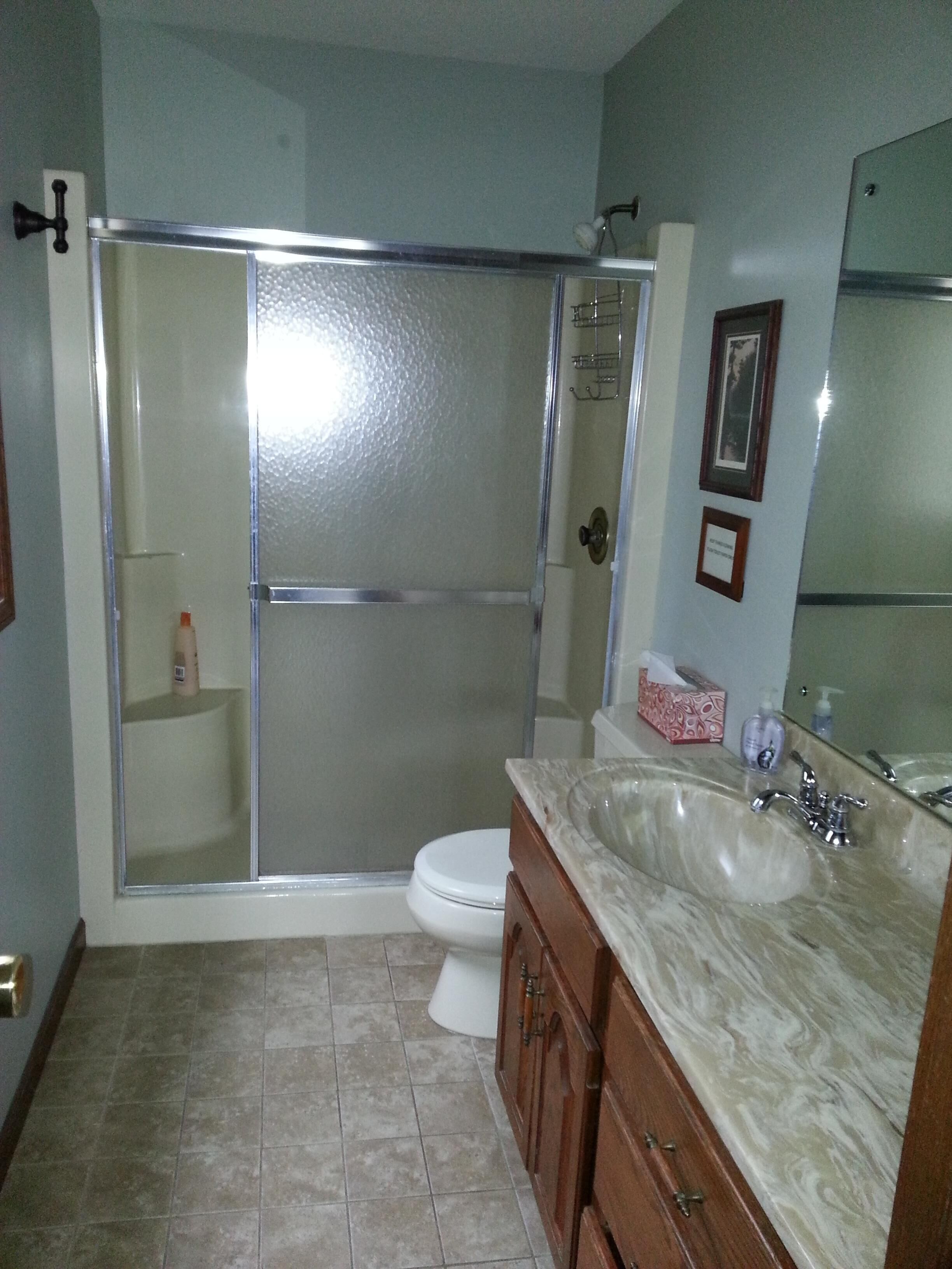 Vacation Home - Larger Home with Privacy and Scenic Views