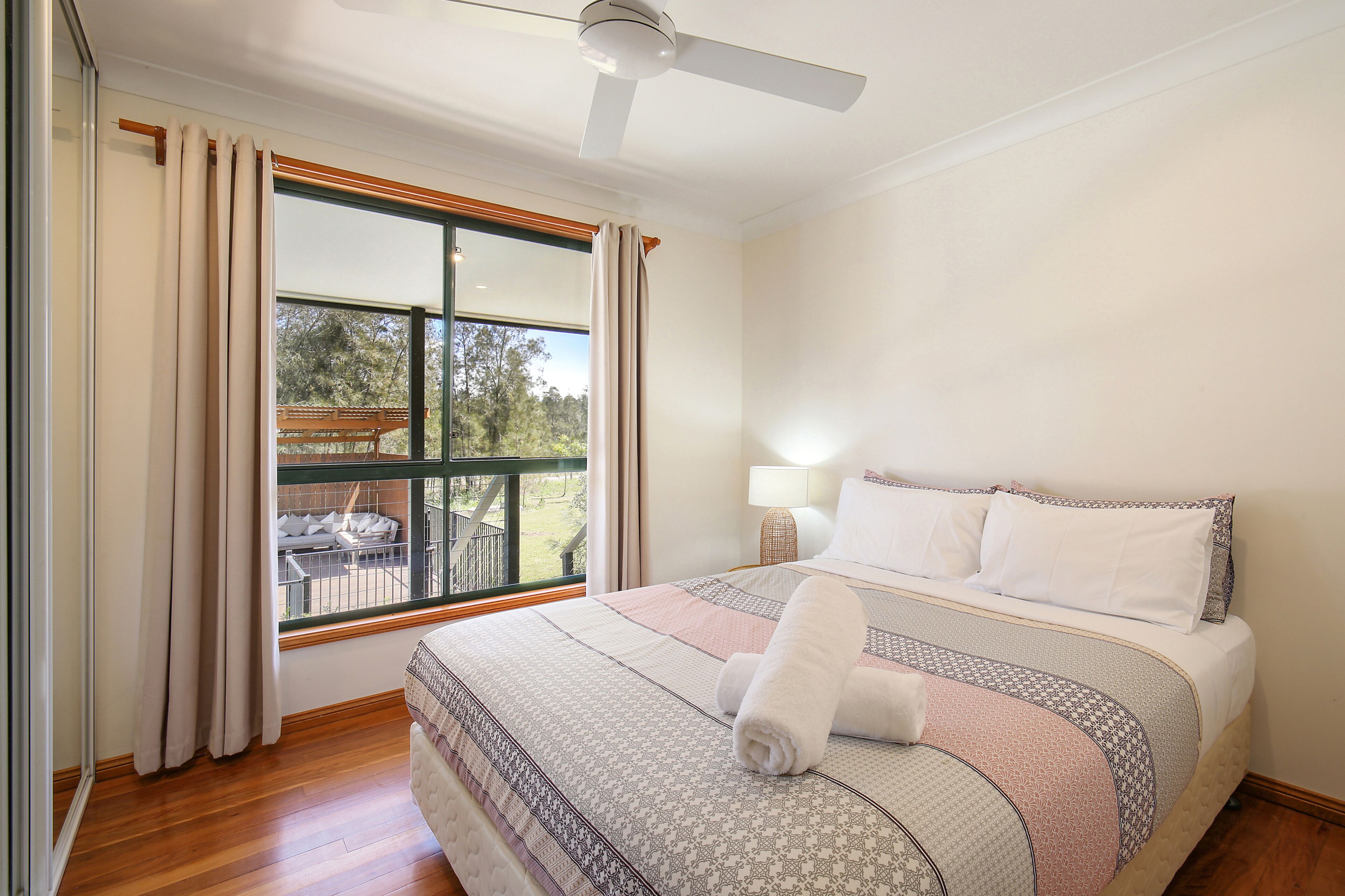 Casa Sangiovese Pokolbin 6 bedroom 5bathroom home with private pool. — image 19