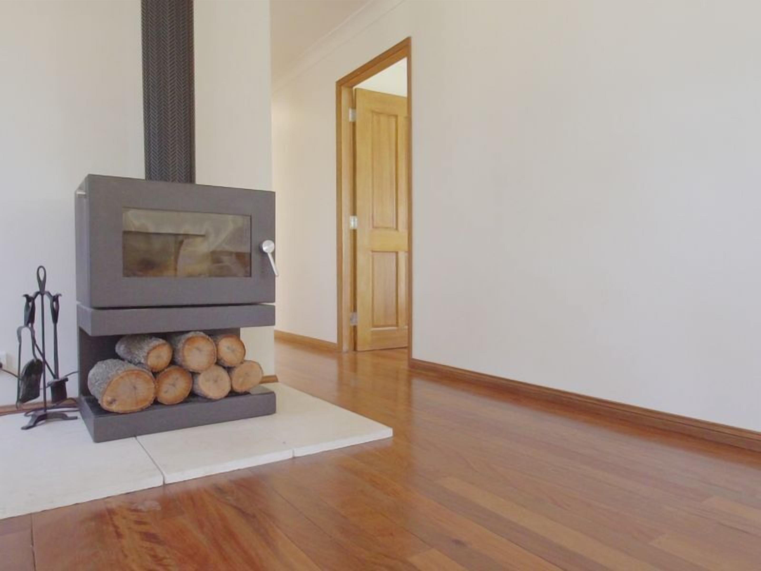 Casa Sangiovese Pokolbin 6 bedroom 5bathroom home with private pool. — image 11