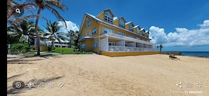 Exterior - Beautiful Oceanside Townhome lush private complex (West Bay)