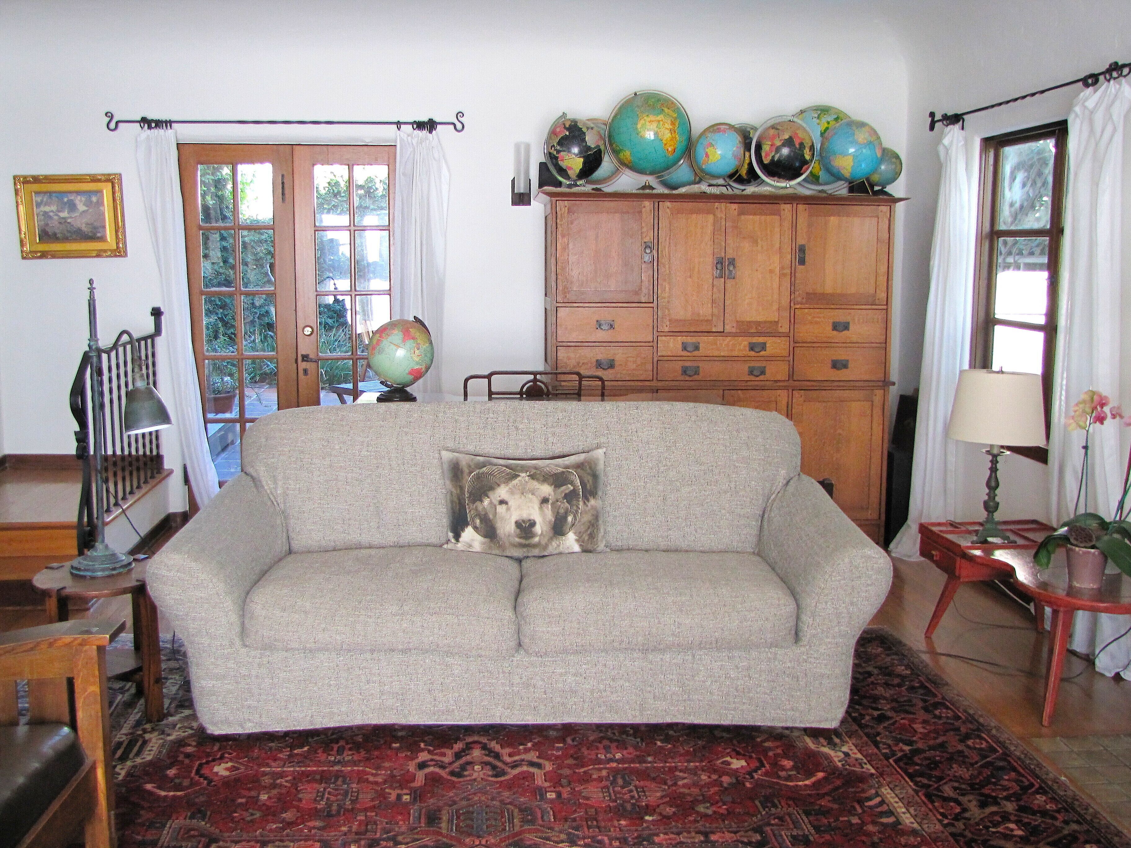 Gorgeous Spanish Home With A Spectacular View Of Downtown