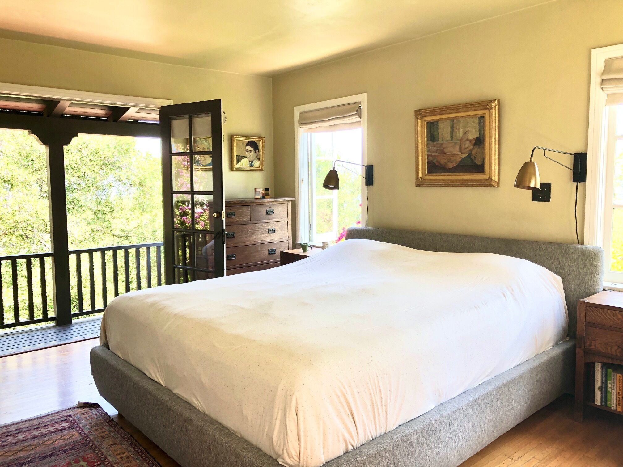 Gorgeous Spanish Home With A Spectacular View Of Downtown