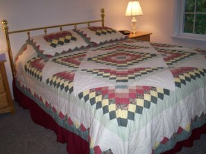 7 bedrooms, iron/ironing board, free WiFi, bed sheets