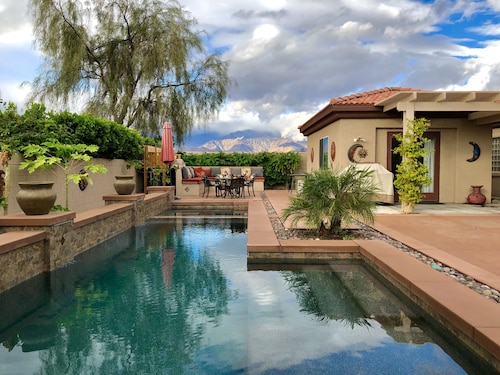 Private Pool Casita - King Bed, Mountain View, Super Private!