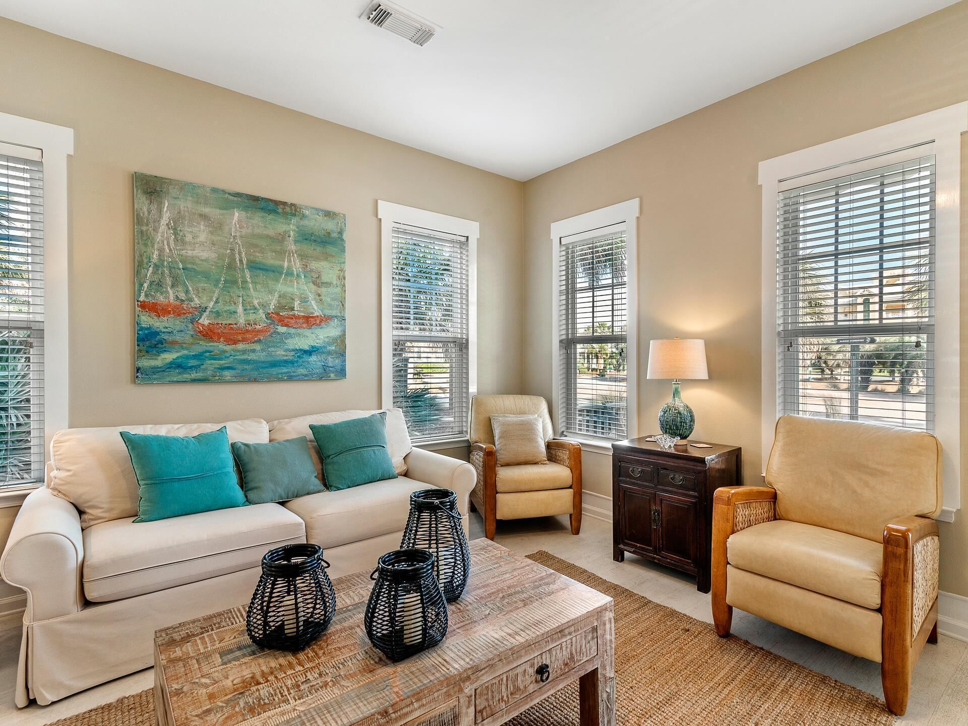 Martinique - The Parrot Keep - on the cresent -  private beach, pools, golf cart