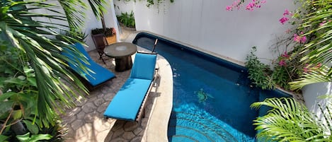 Utomhuspool