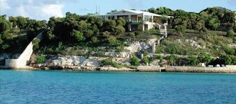 Greenheart Villa Antigua - Antigua Oceanfront Retreat