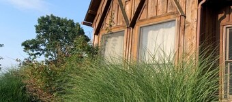 Hilltop Getaway mit einem Salzwasser beheizten Pool