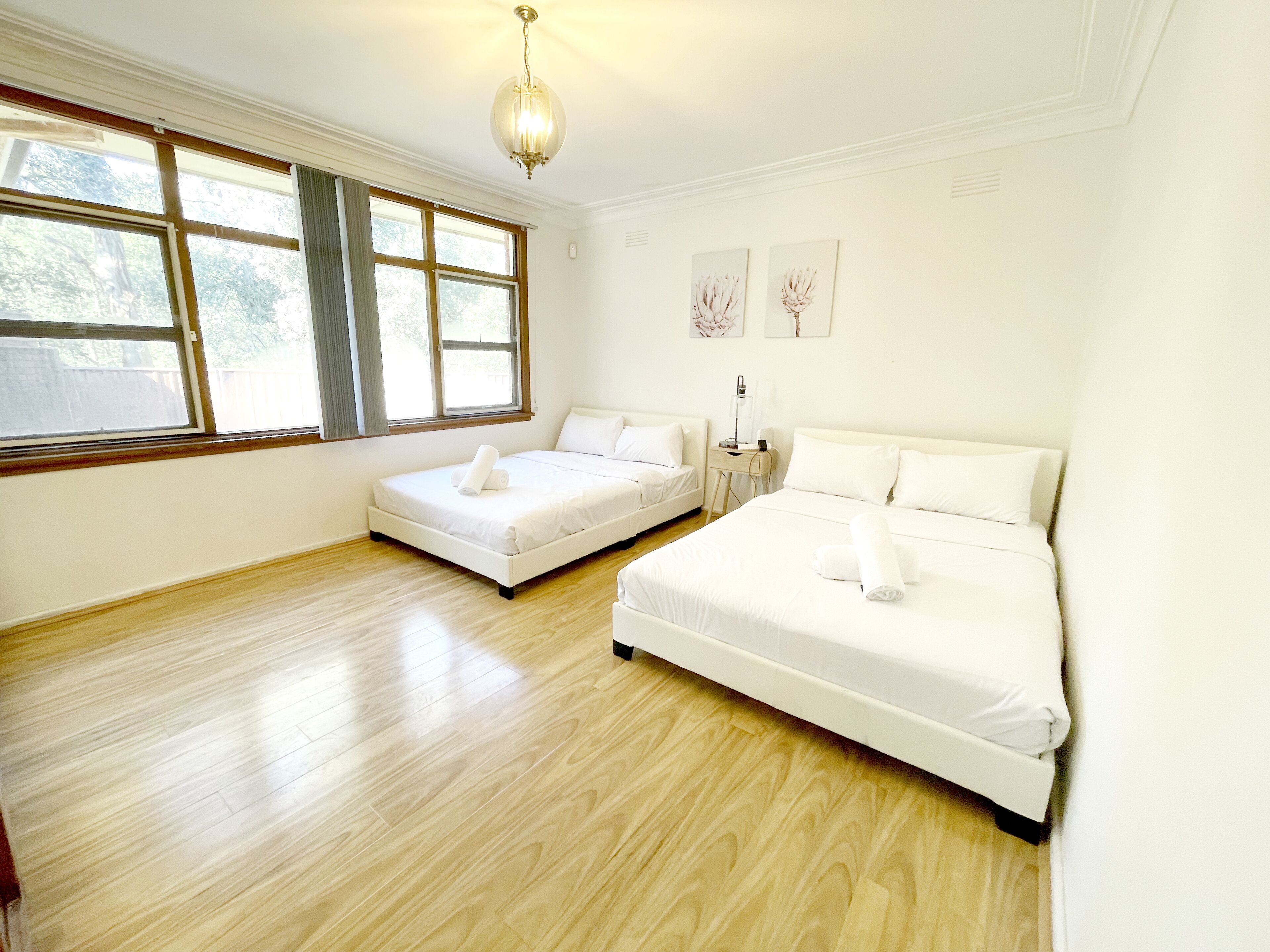 3 makuuhuonetta, silitysrauta/-lauta, Wi-Fi, vuodevaatteet