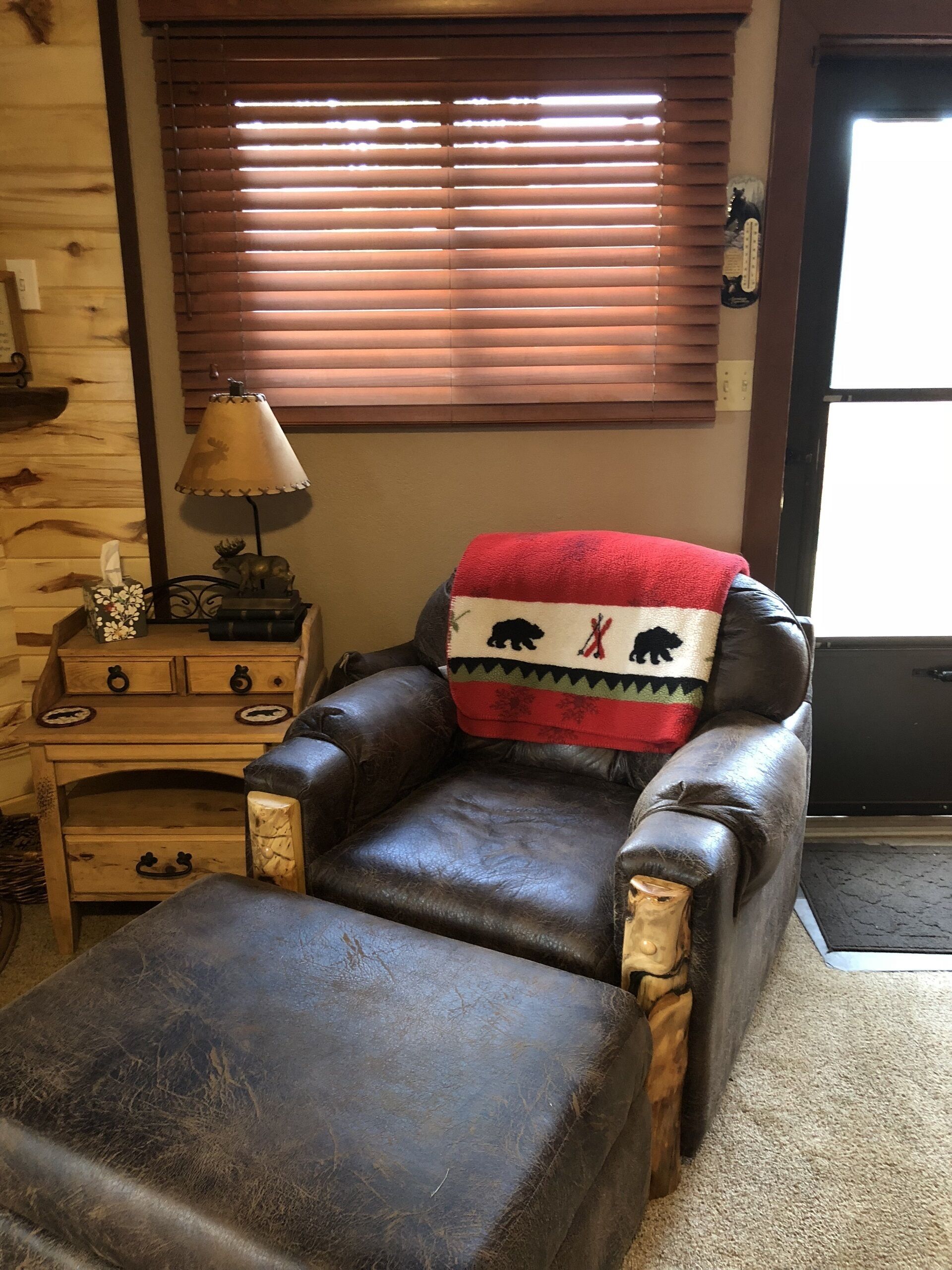 Cool River#6159 Cabin sets only feet from the Big Thompson River