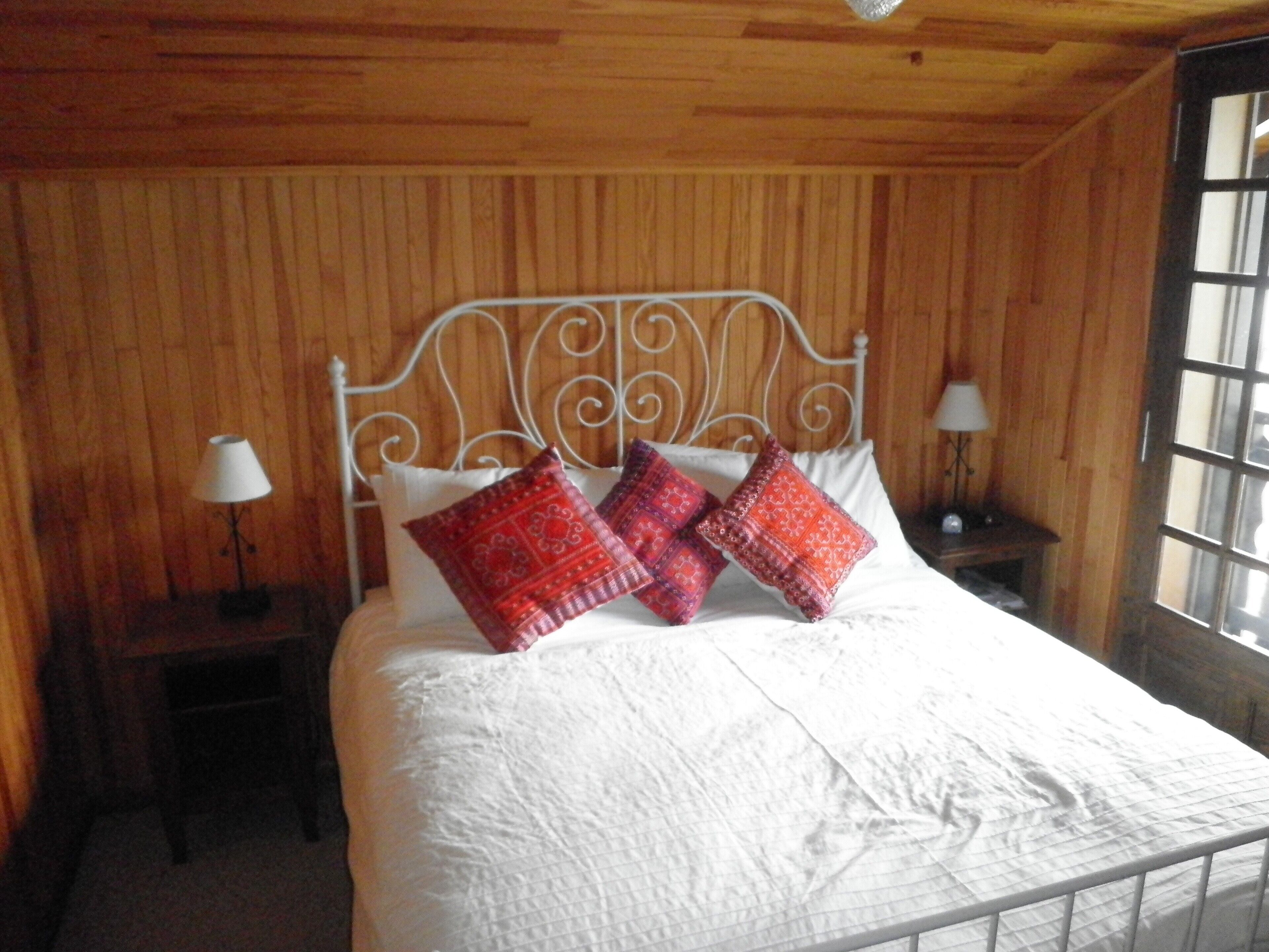 Chalet With 3 Bedrooms Near Samoens. Spectacular Views.
