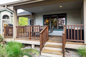 Terrace/patio - Welcome to The Explorers Den, Mountain Harbor #147 (Whitefish)