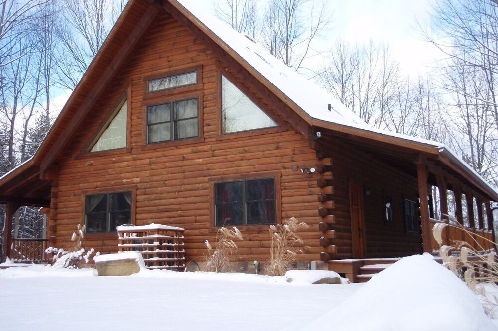Hocking Hills Luxury Cabin
