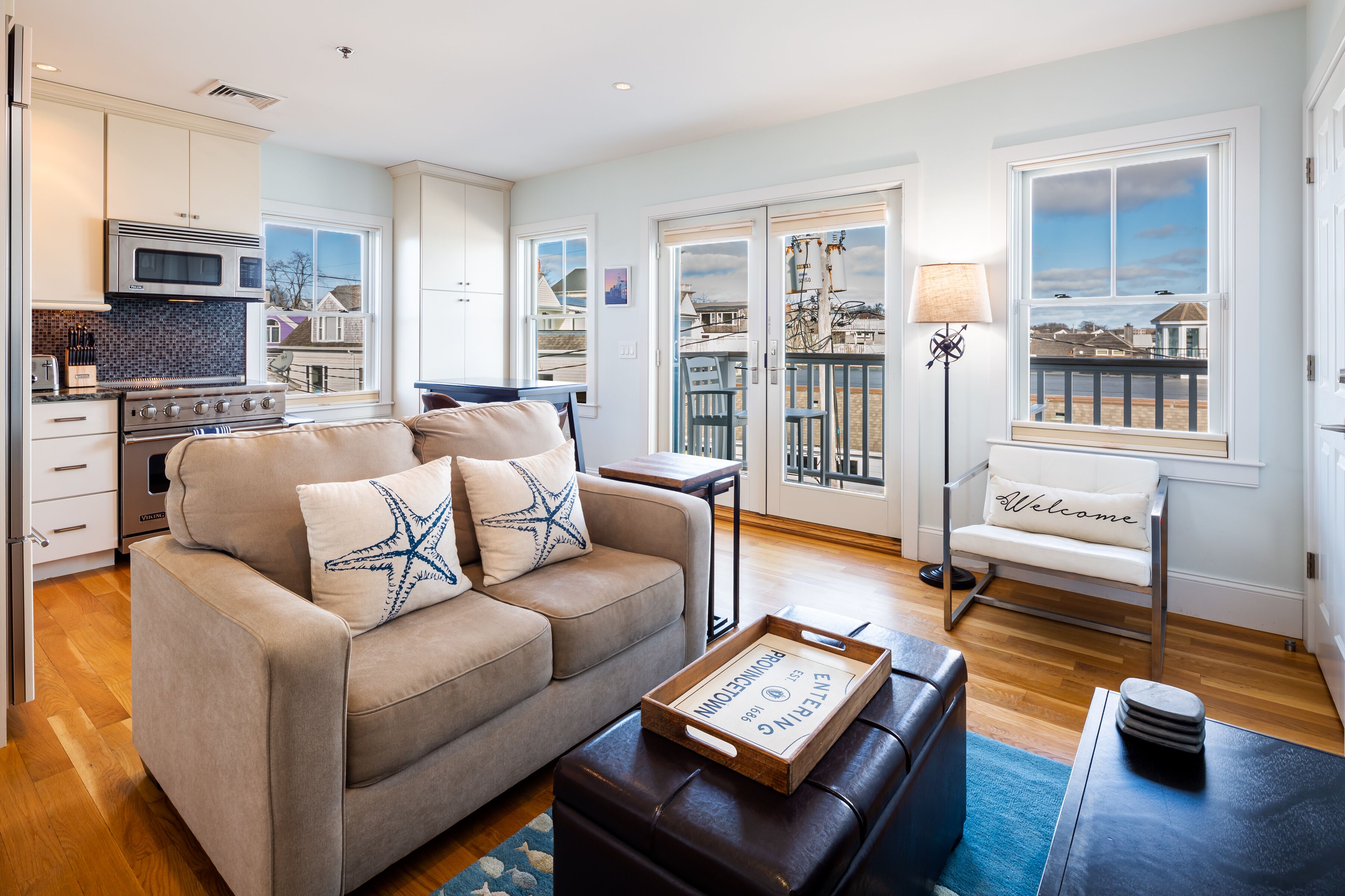 #PtownDreams Beachfront 1BR PH | Heart of Commercial St | Water Views | Parking 