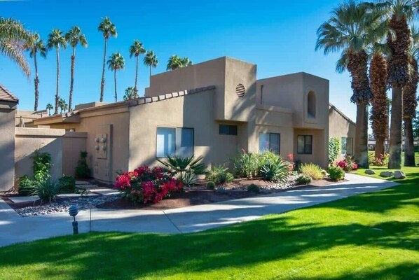 Exterior - Contemporary Luxurious Desert Condo in PVCC (Palm Desert)
