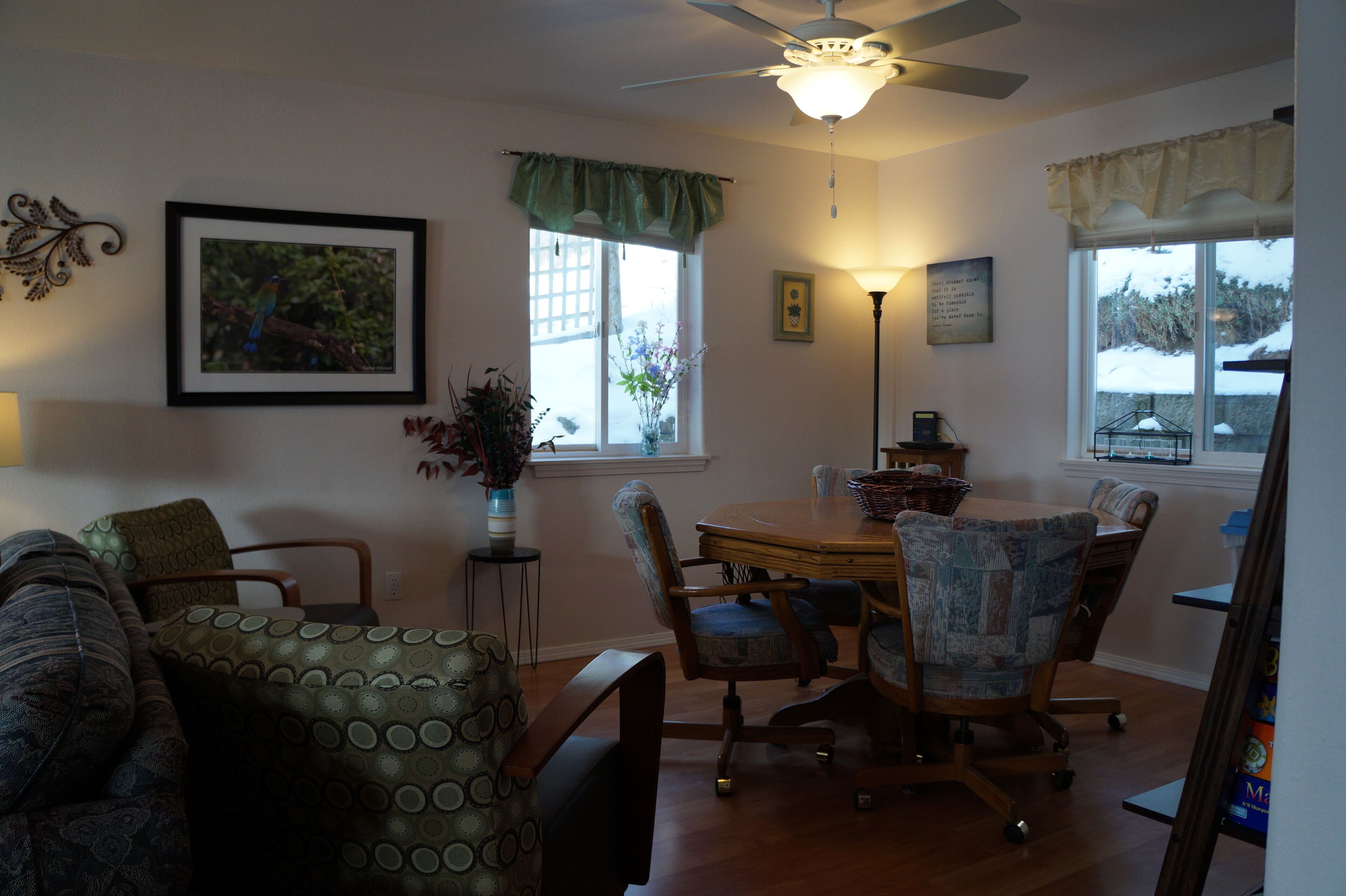 Idaho Lake Retreat - Home on Lake Coeur d' Alene!