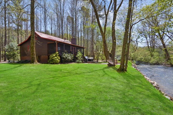 Peaceful relaxation on the banks of the Ellijay River