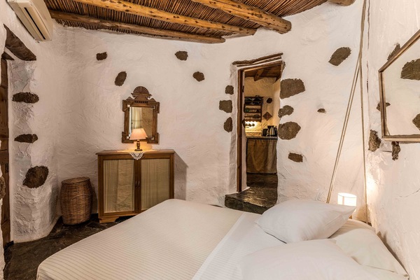 "Natura cottages at Makris Gialos"
Mountain view bedroom