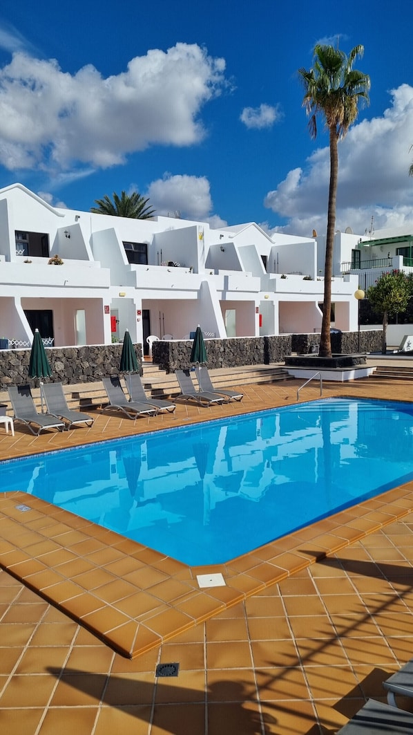 An infinity pool