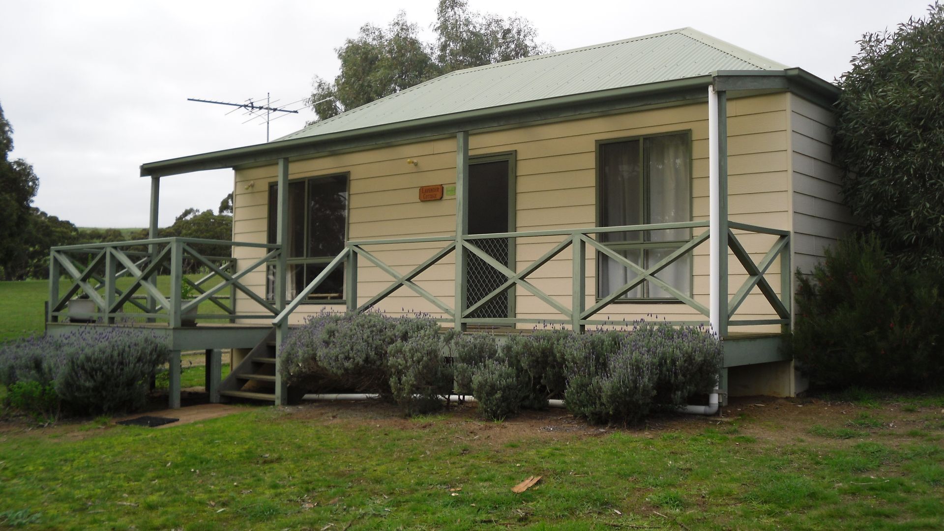 Wenton Farm Holiday Cottages - Lavender Cottage