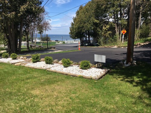 Homestead vuokraus. Rentoudu Ephraim. Convienent Home keskellä kylää.